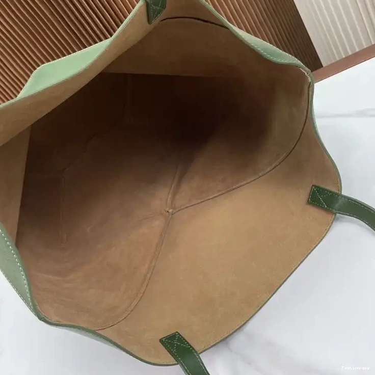 Fashionrepsfam ru 2312YA0015 Bags Loewe 0614
